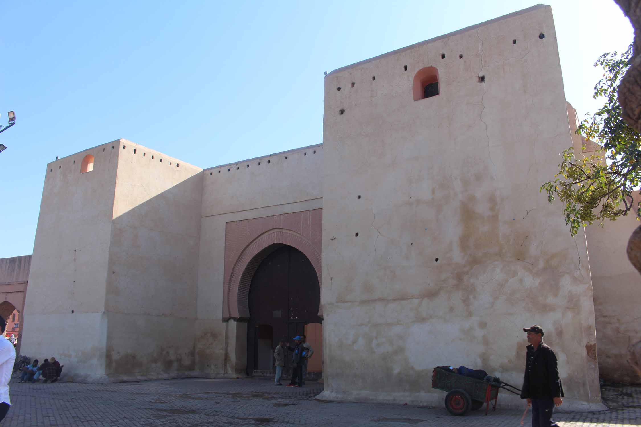 the-8-best-historical-gates-of-marrakech-we-recommend-you-to-visit